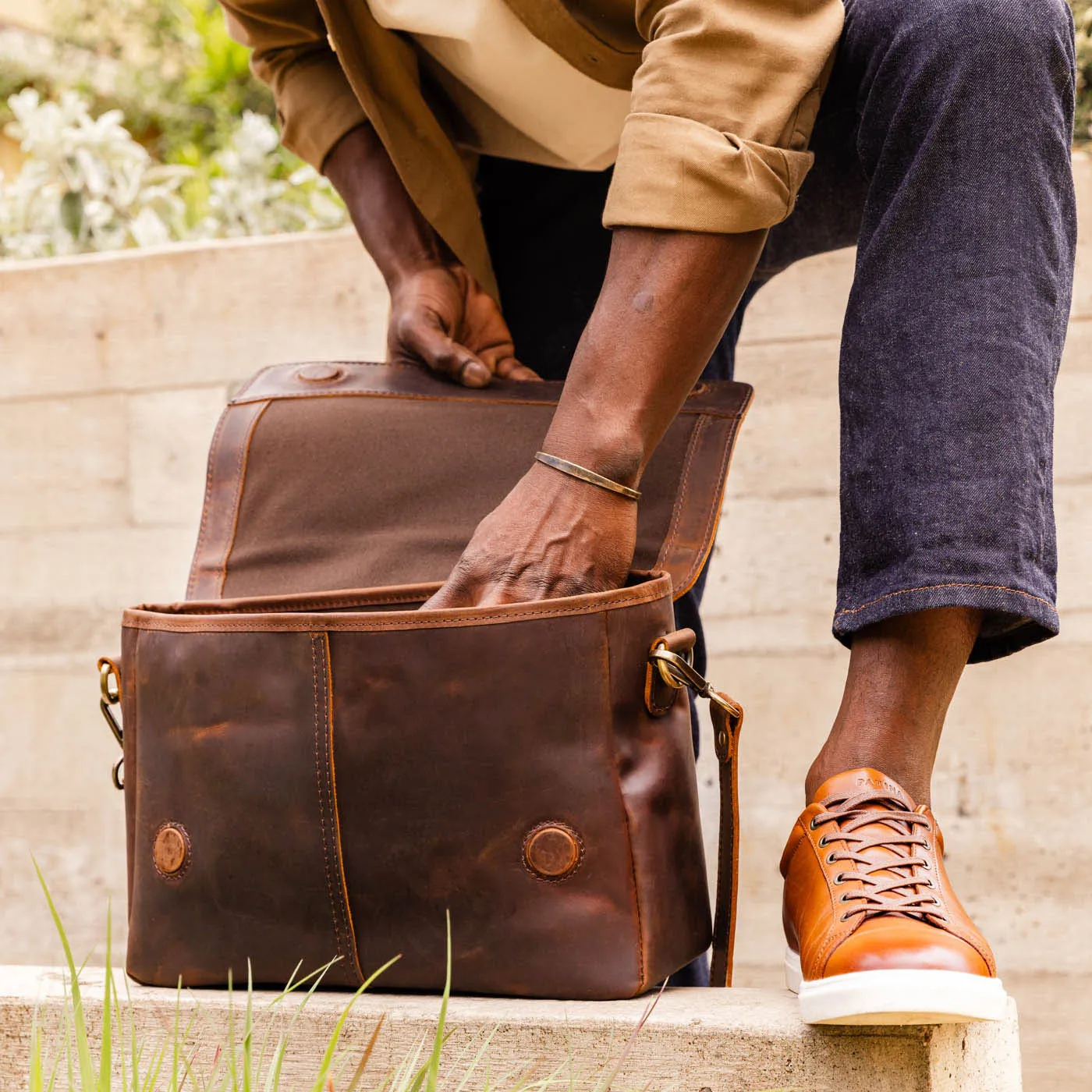 'Almost Perfect' Modern Messenger Bag