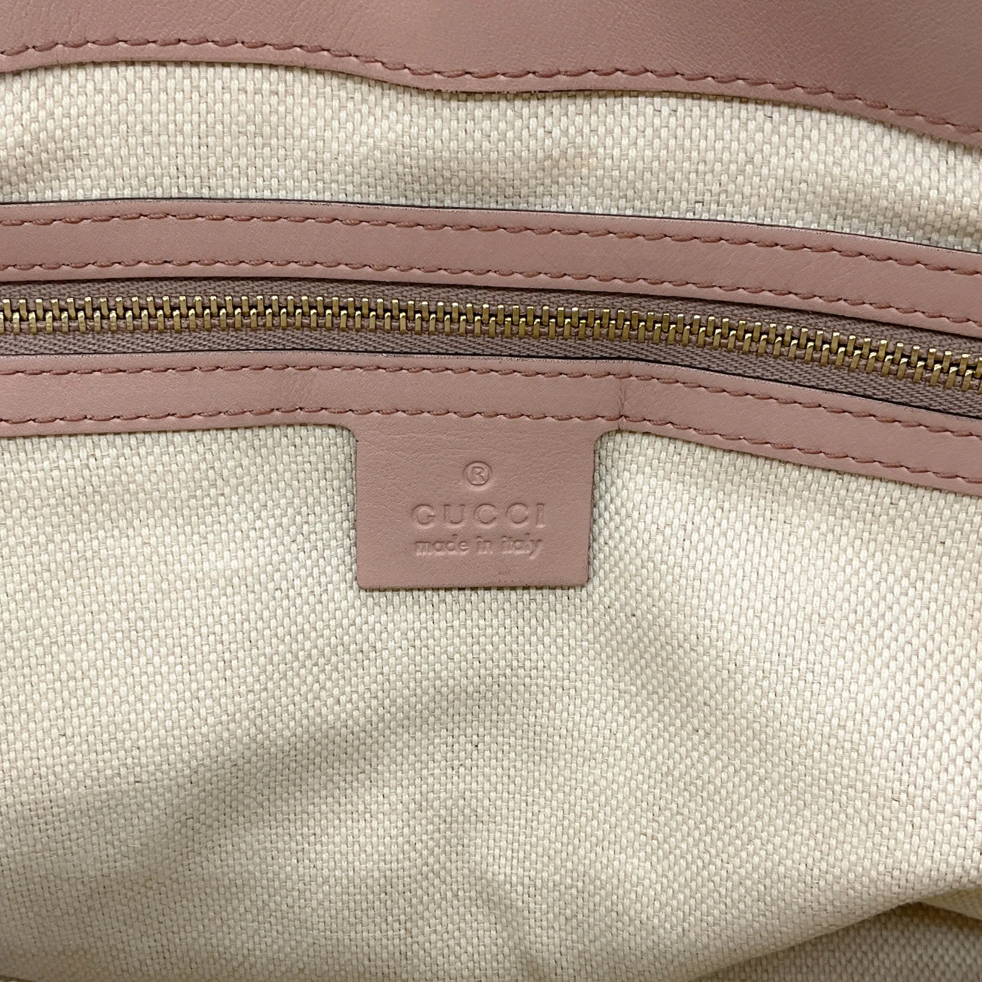 Gucci Beige Patent Leather Soho Working Mave Satchel