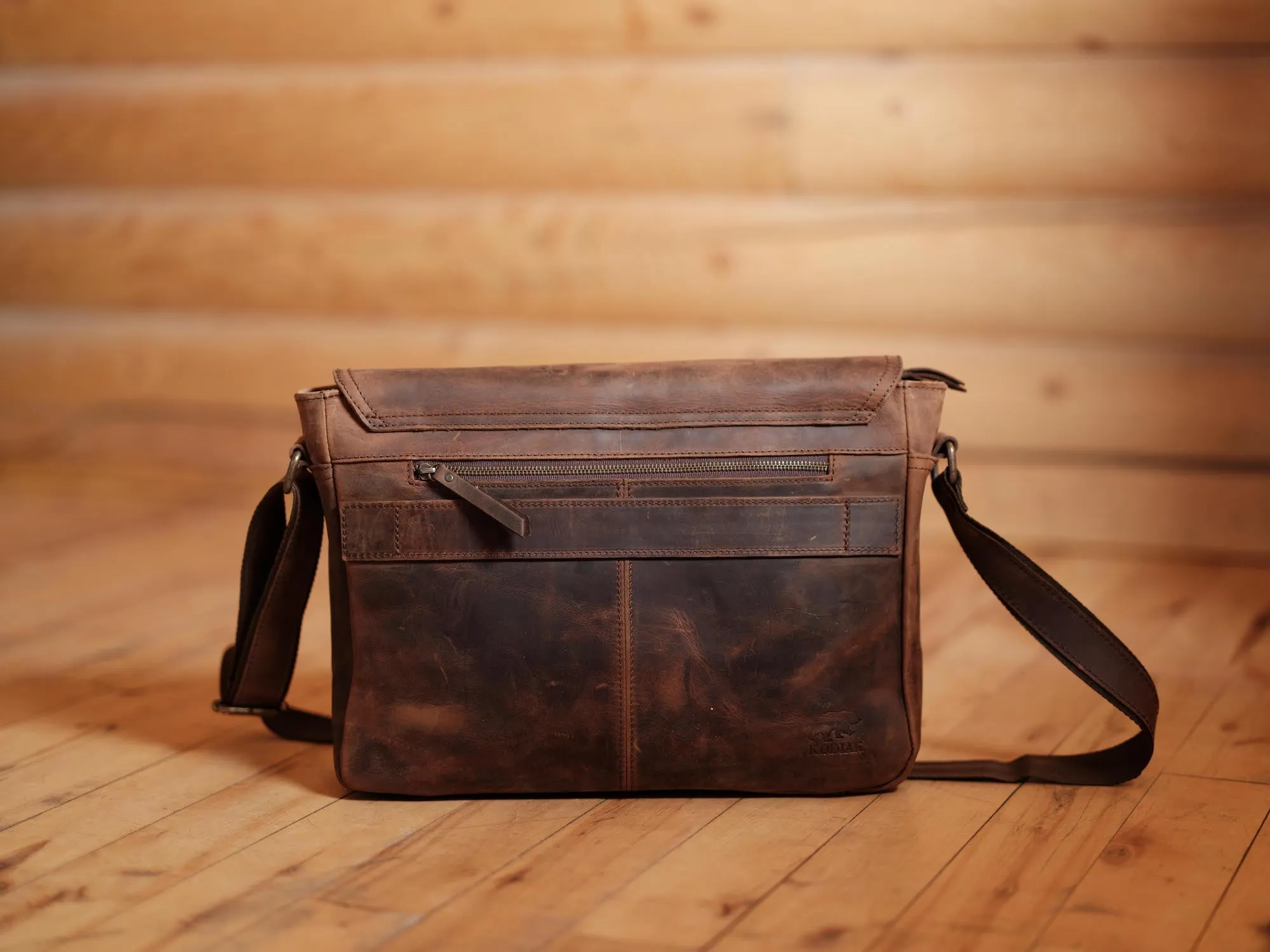 LIMITED EDITION - Yukon Leather Messenger