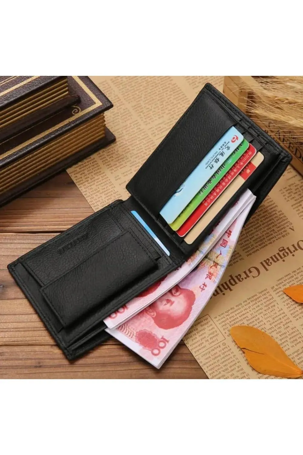 Stylish and Functional Men's Leather Wallet